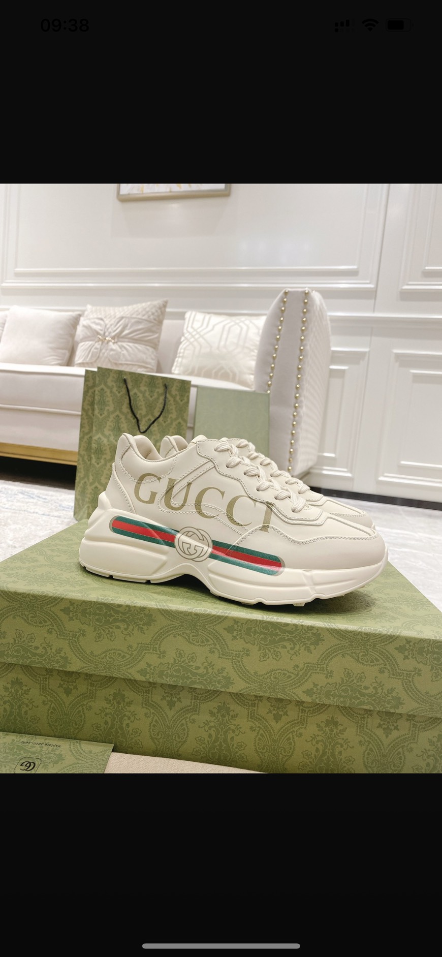 Tổng Hợp Các Mẫu Giày Gucci Sneaker Màu Trắng In Họa Tiết Nhiều Màu Sắc