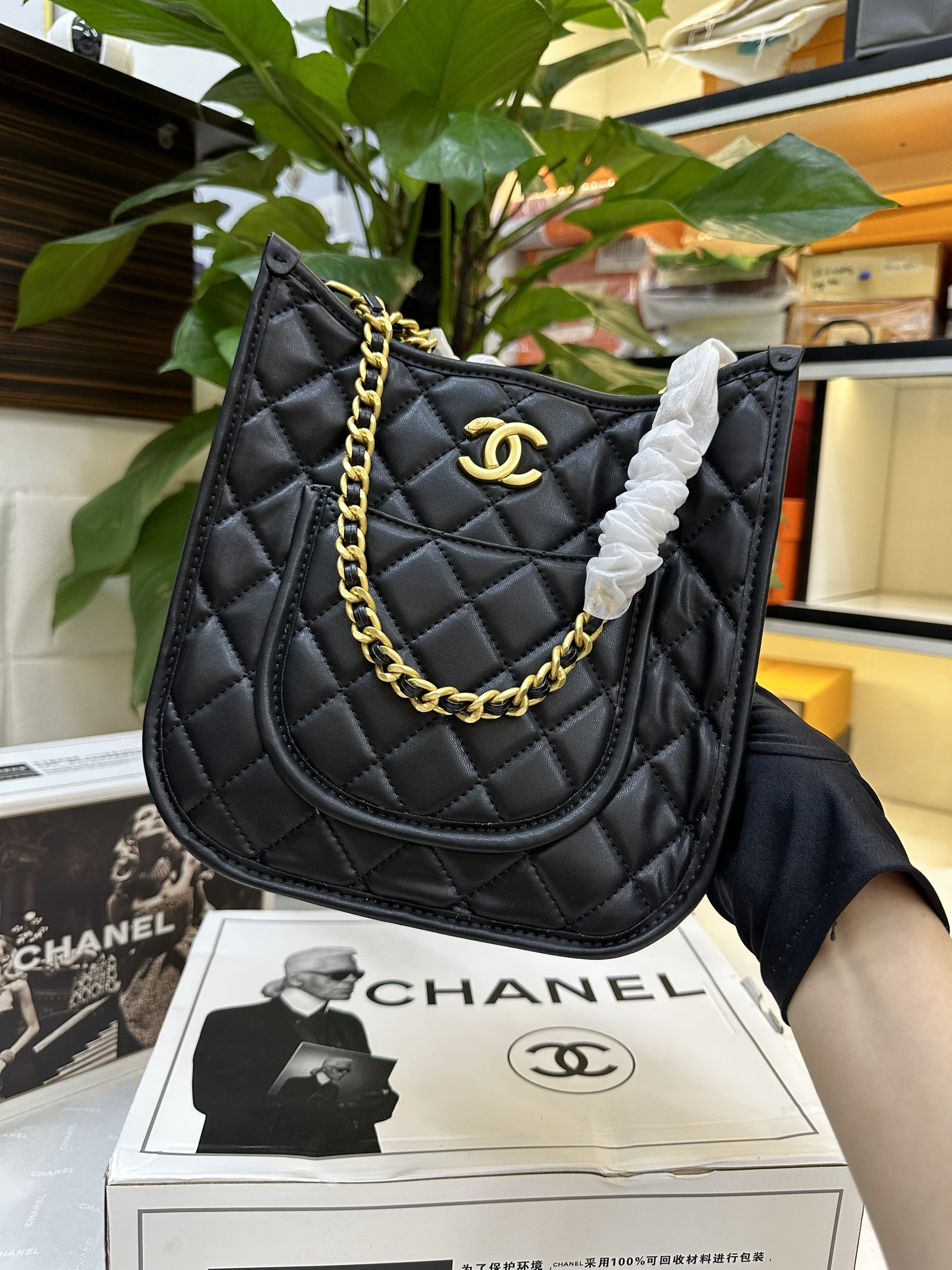 Túi Chanel Hobo Super Màu Đen Size 22cm