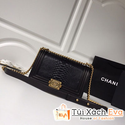Túi Xách Chanel Boy Hand Bag Siêu Cấp Màu Đen Da Rắn Khóa Vàng