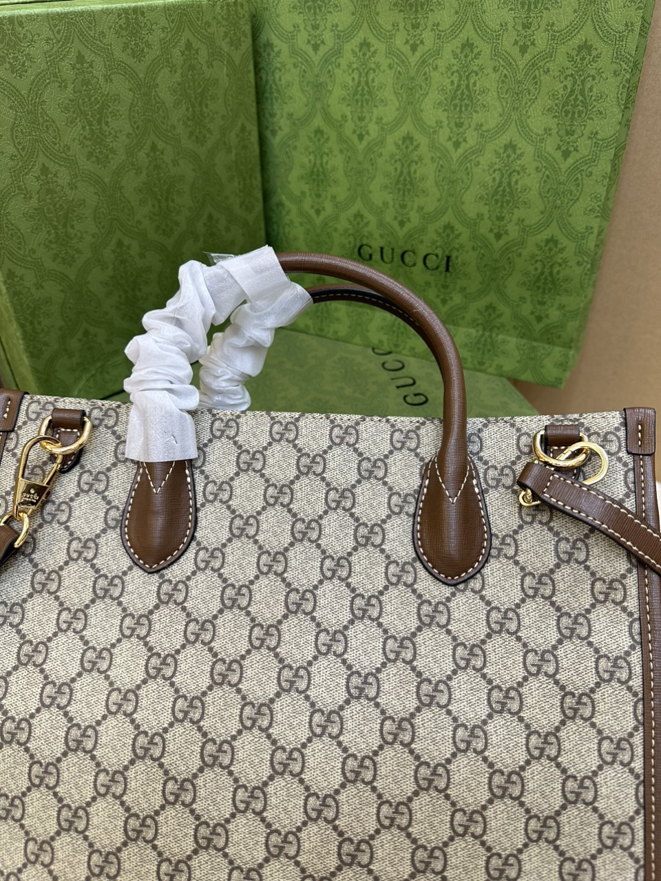 Túi Tote Gucci GG Supreme Canvas Medium Tote Super Bag Màu Be Size 31cm