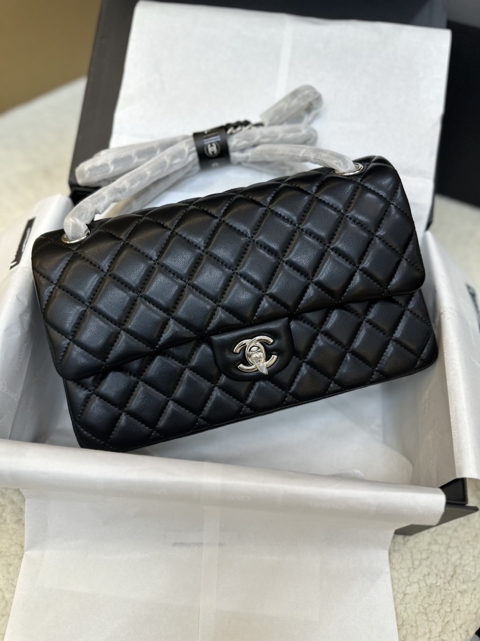 Túi Xách Chanel Classic Flap Đen Size 25cm