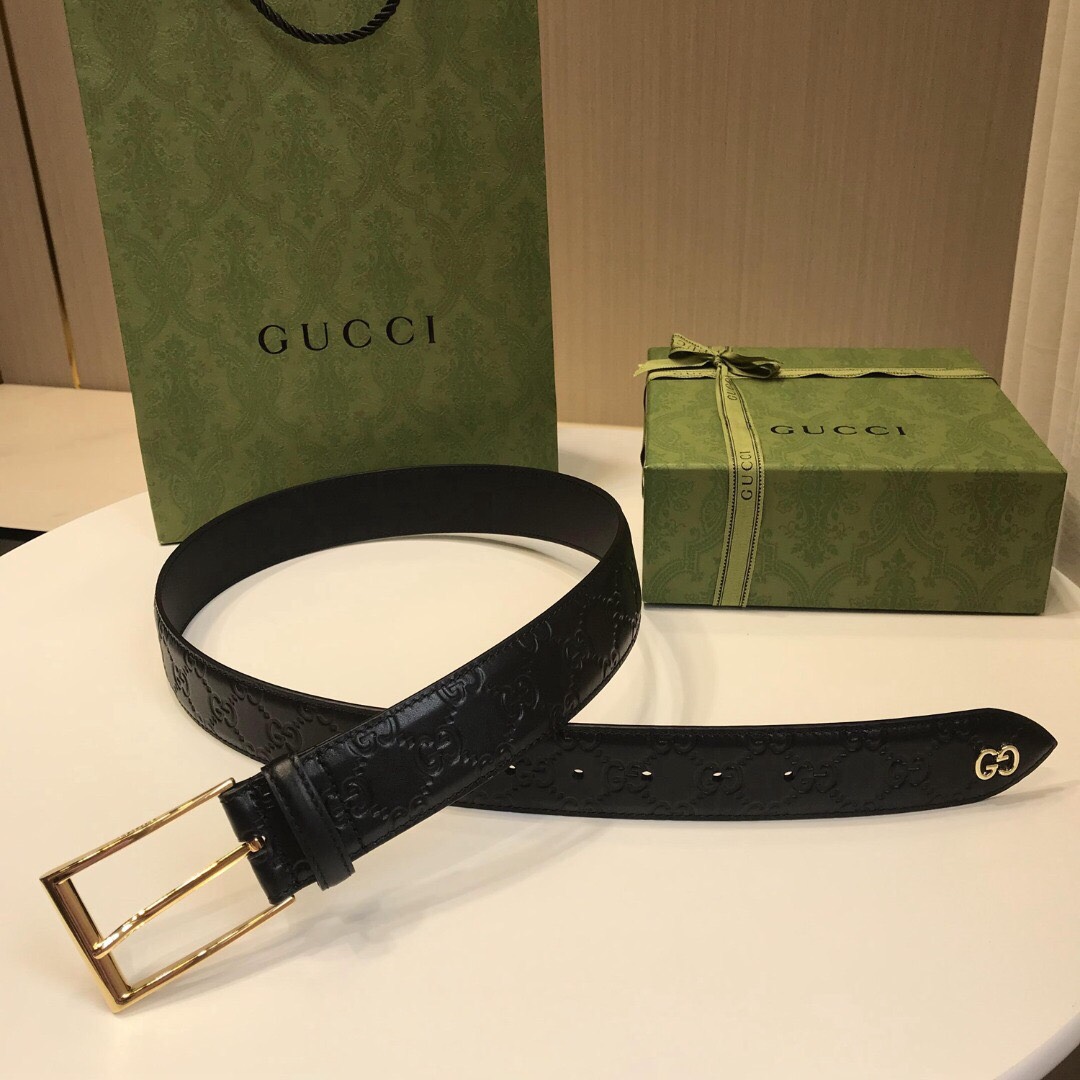 Thắt Lưng Gucci Đầu Kim Màu Đen Bảng 4cm