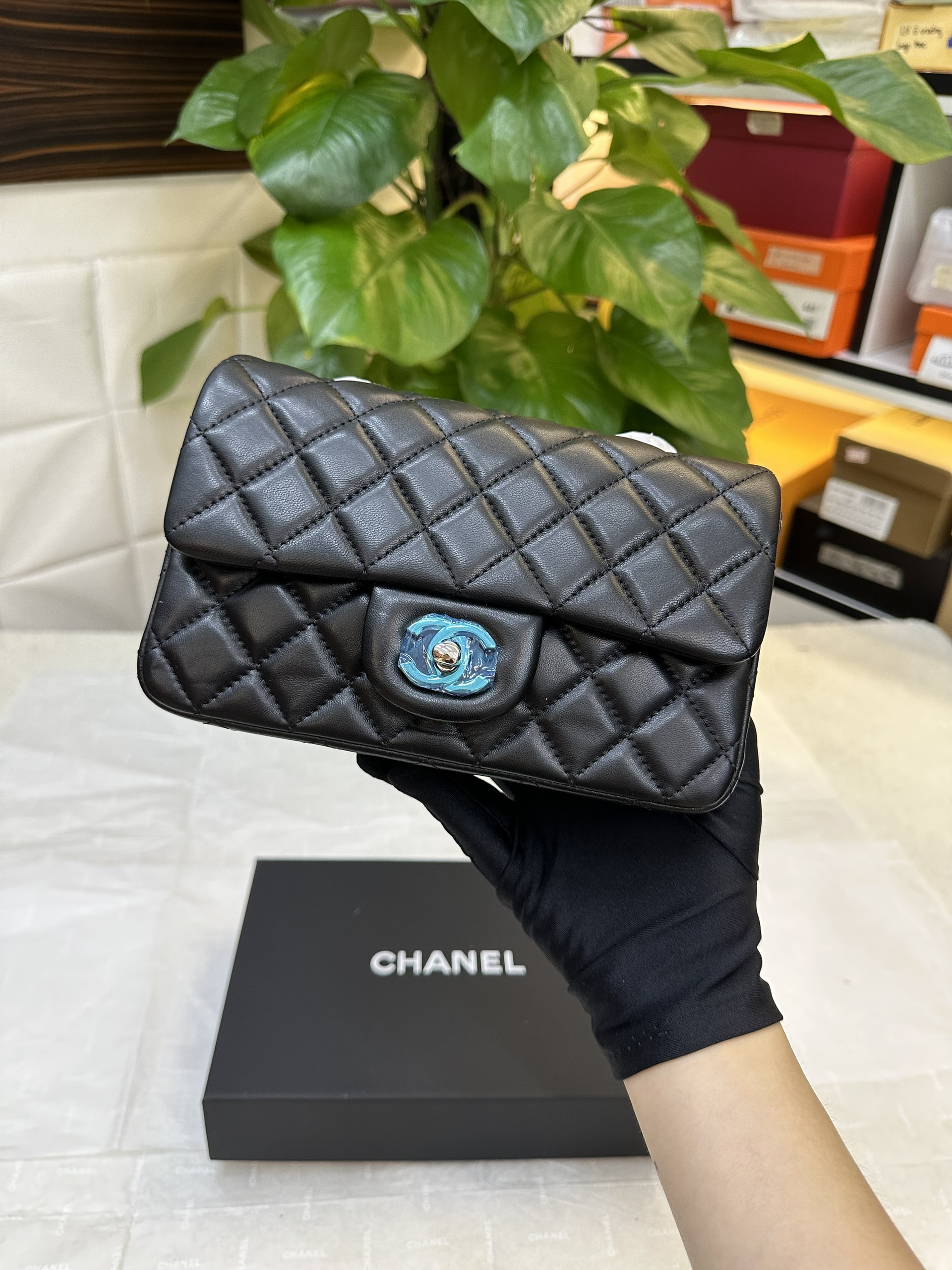 Túi Chanel Classic Flap Siêu Cấp Màu Đen Size 20cm