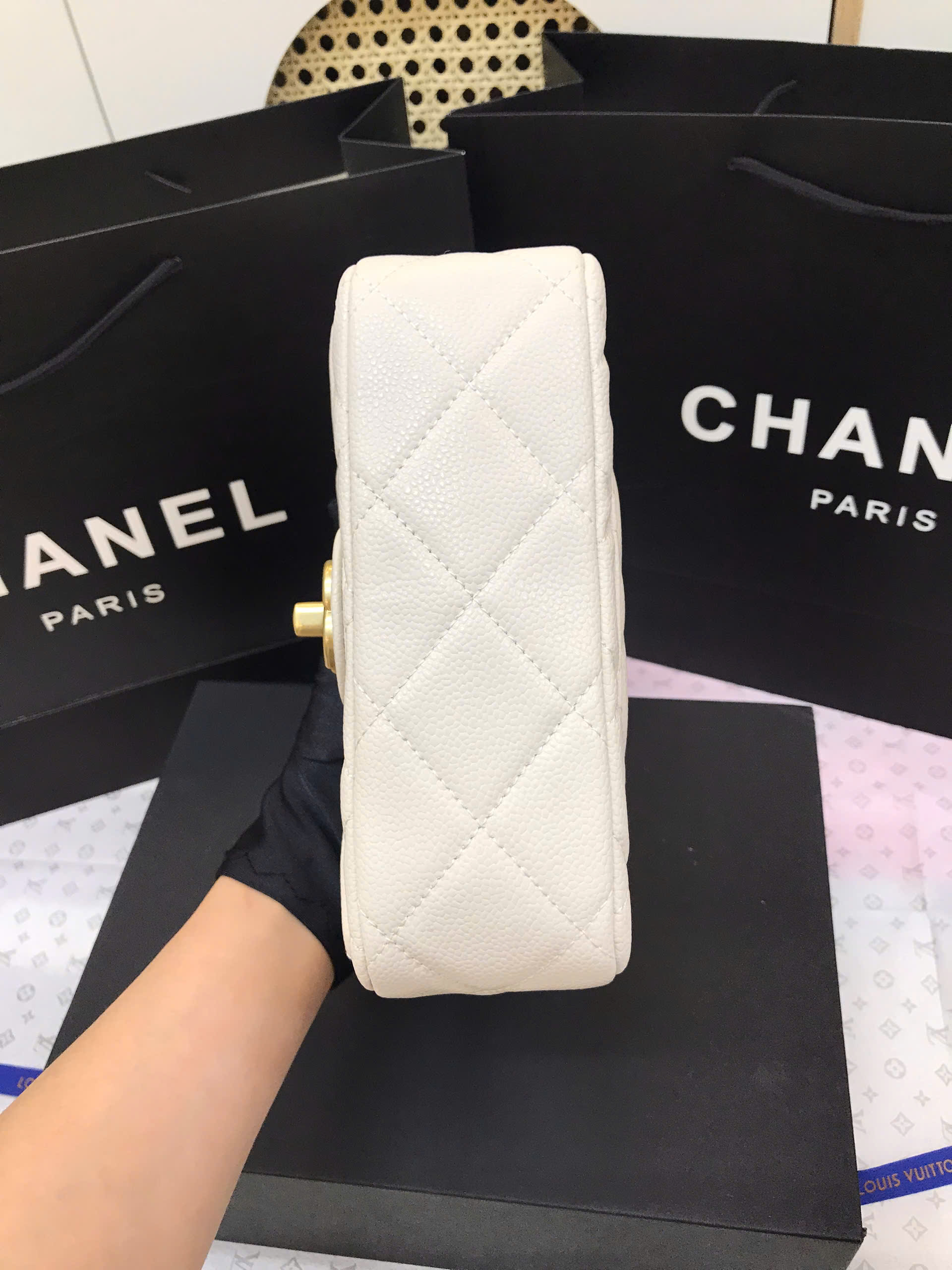 Túi Chanel Mini Flap Chain Bag White Calfskin Gold Super Màu Trắng Size 18cm