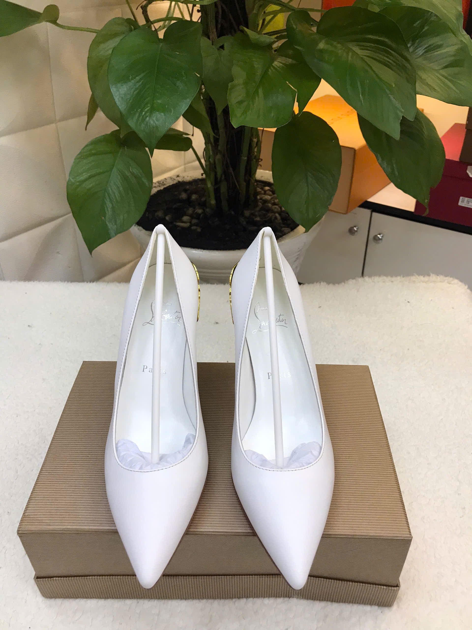 Giày Christian Louboutin Pump Siêu Cấp Màu Trắng Size 38