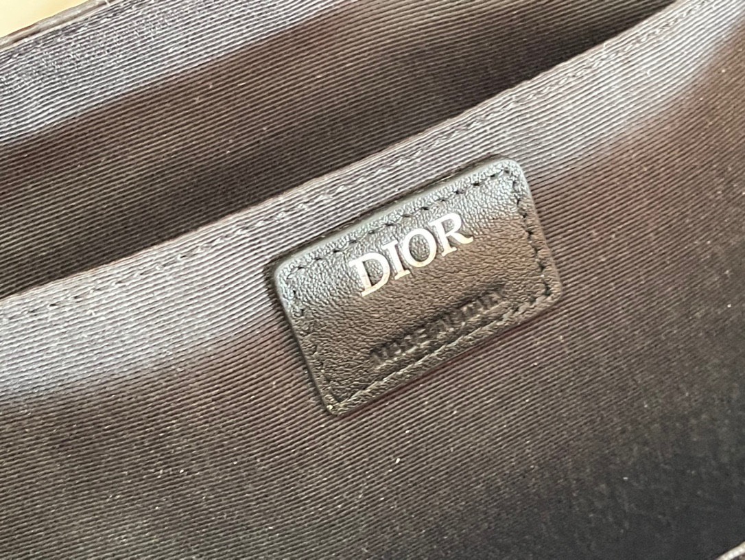 Túi Xách Dior Explorer Siêu Cấp Màu Đen Size 31cm M89019