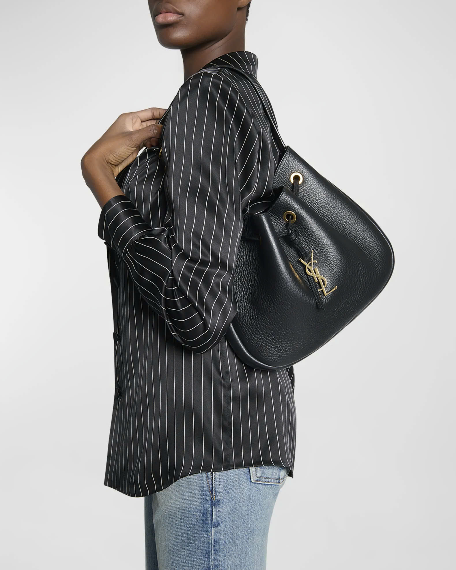 Túi YSL Paris VII Small Hobo In Grained Leather Black Siêu Cấp Size 30cm