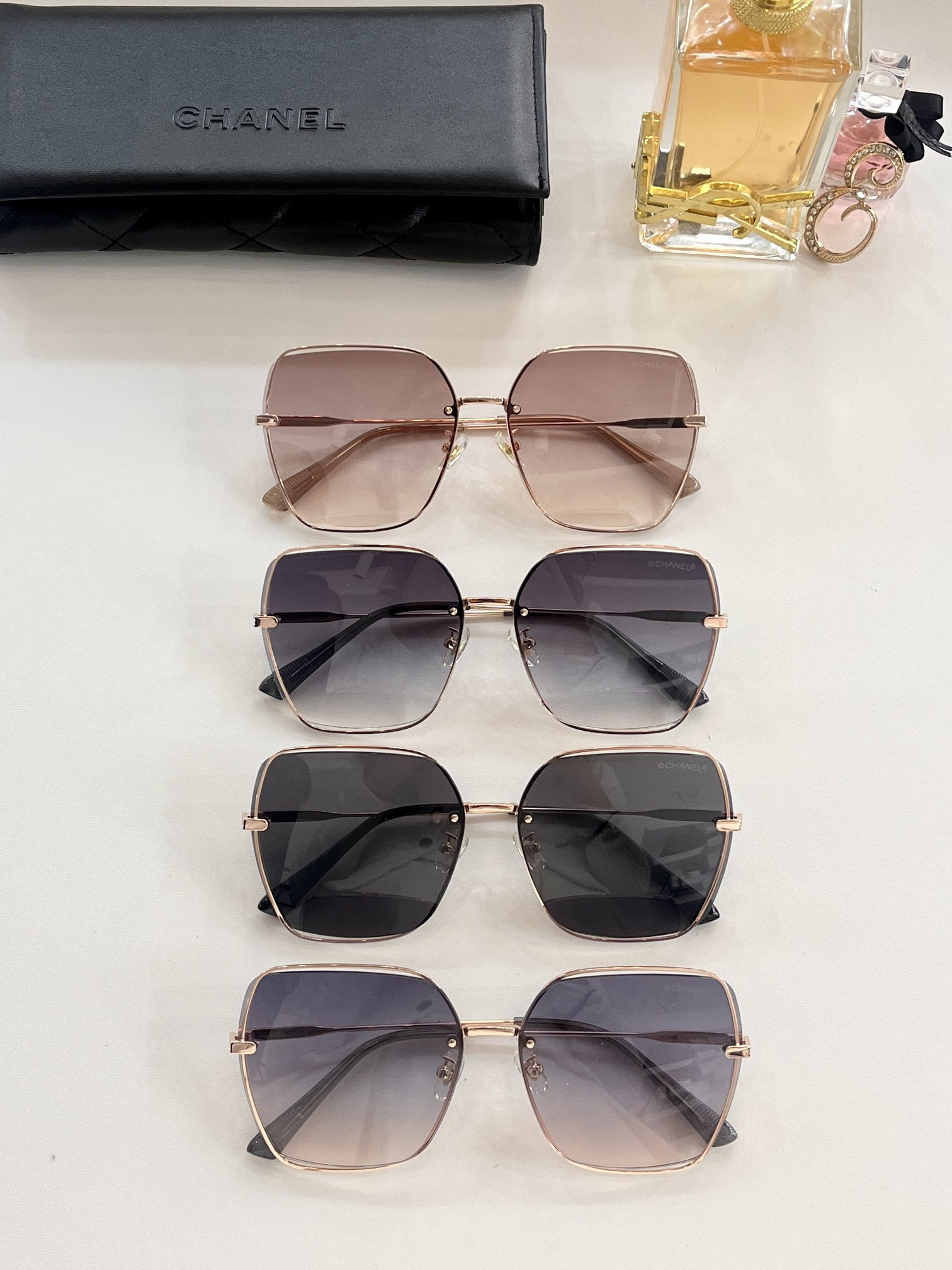 Tổng Hợp Kính Chanel Siêu Cấp Sunglasses 2023 SS 019