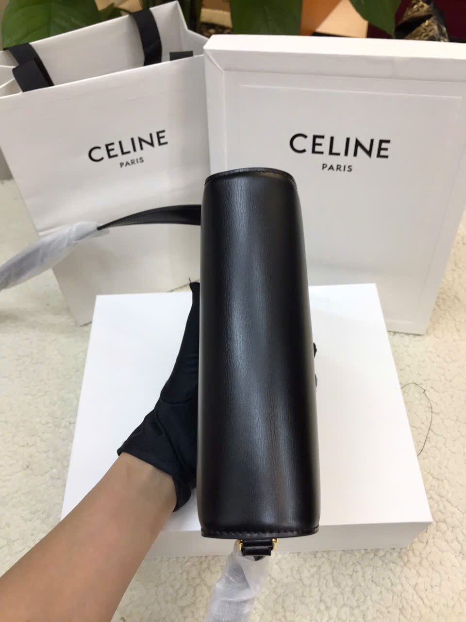 Túi Celine Teen Triomphe Bag In Shiny Calfskin Siêu Cấp Size 18cm