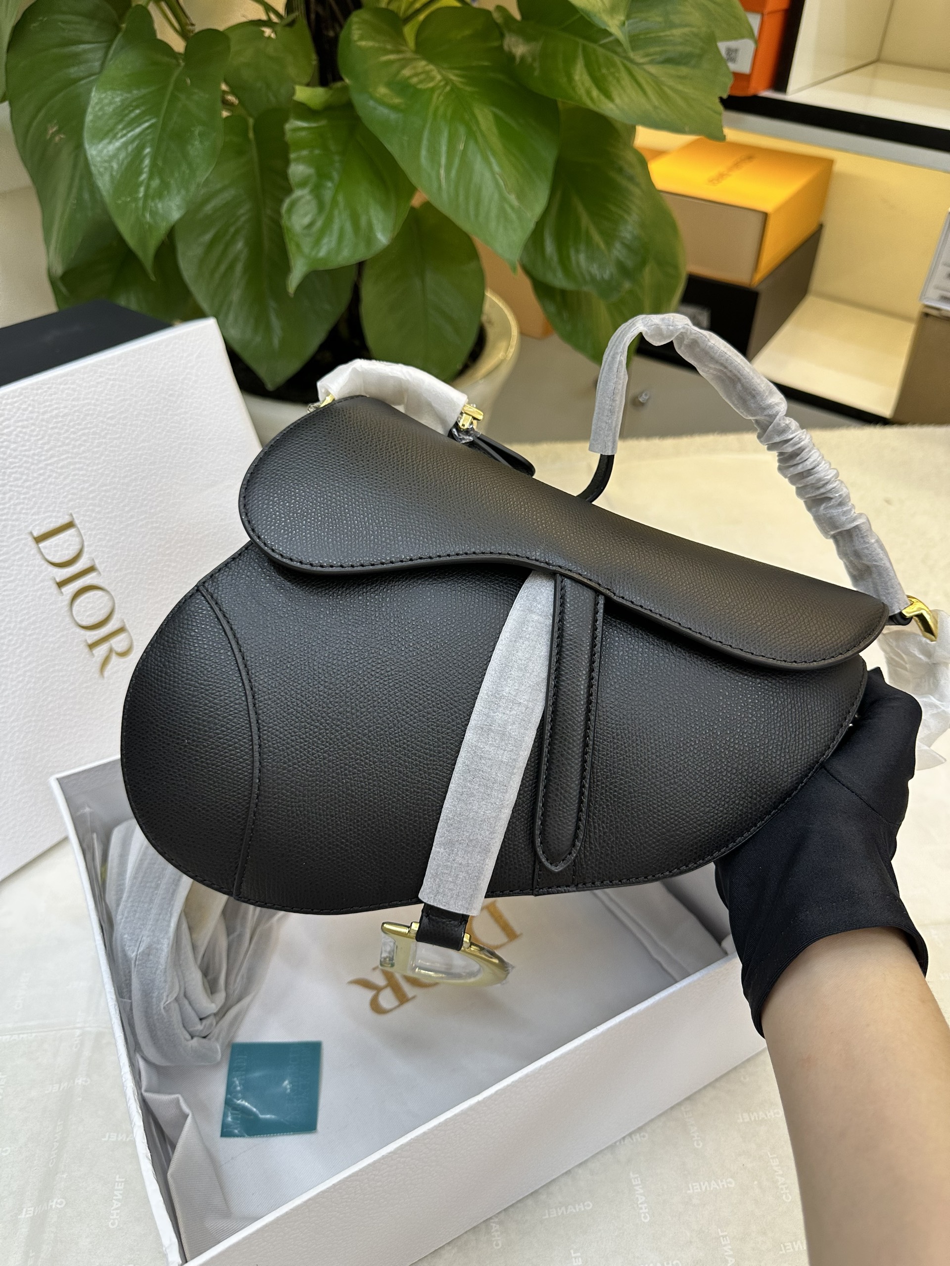 Túi Dior Saddle Bag With Strap Black Vip Size 25cm