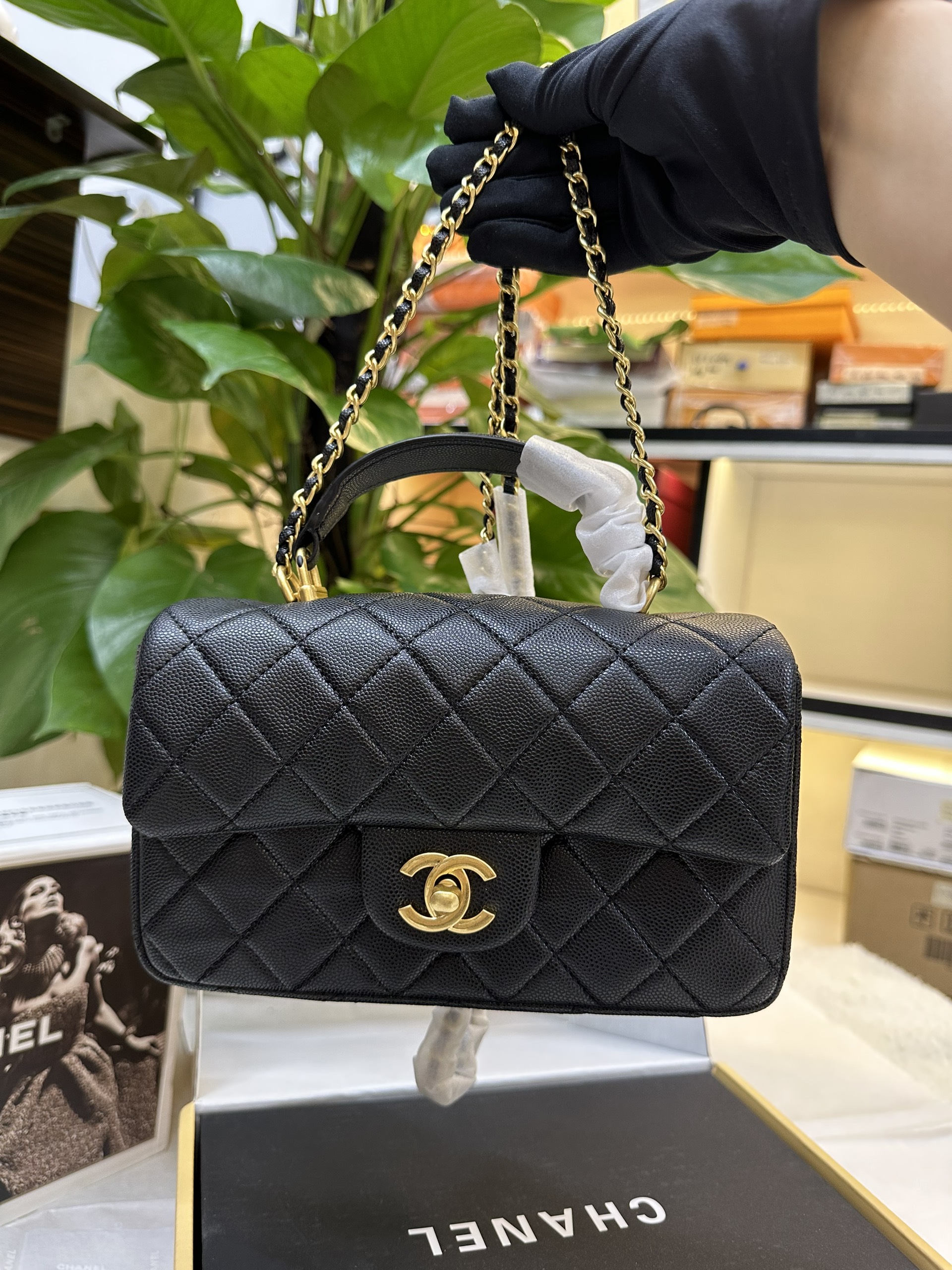 Túi Chanel Mini 8 Hadle Caviar Black Super Màu Đen Da Hạt Size 20cm