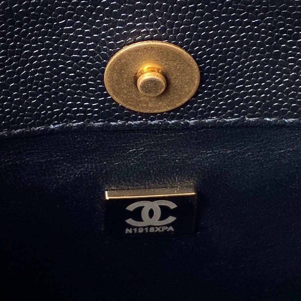 Túi Xách Chanel Hobo Siêu Cấp Da Hạt Màu Đen Size 20cm AS3830