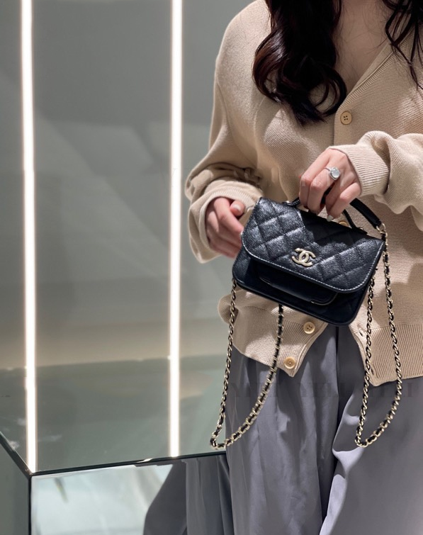 Túi Xách Chanel Super Business Affinity Màu Đen Khóa Vàng Size 25cm