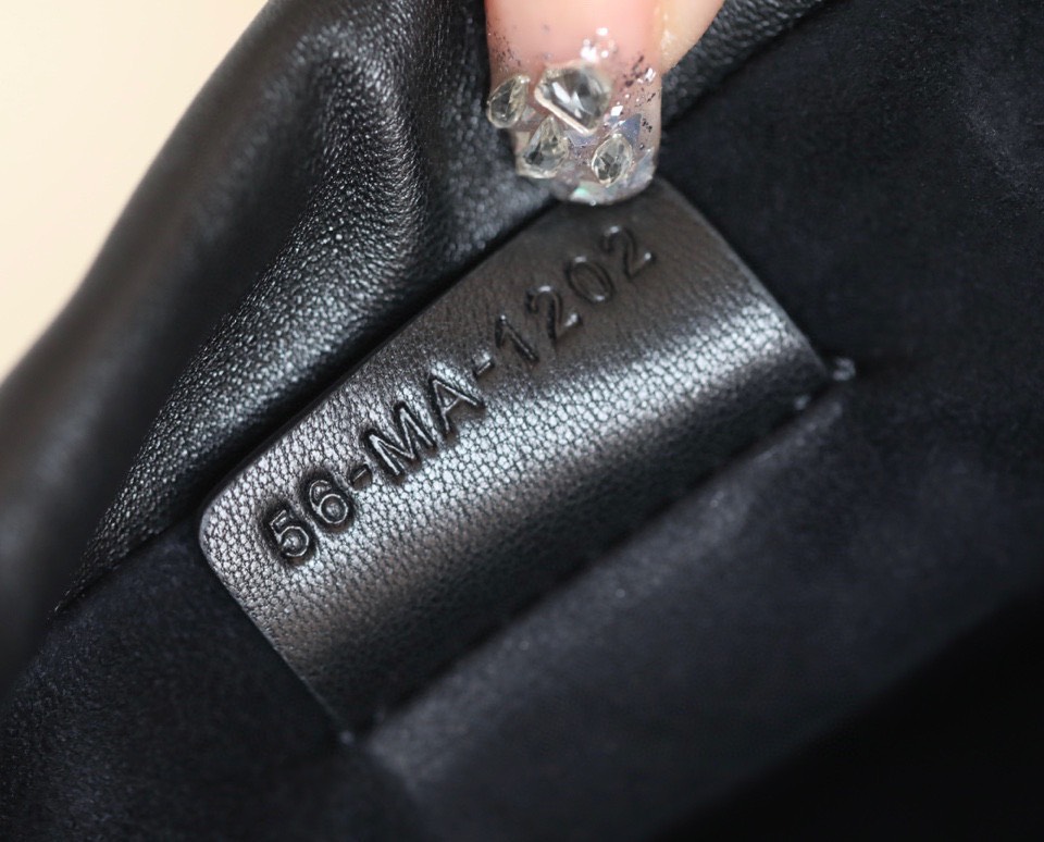 Túi Xách Dior Lady Siêu Cấp Màu Đen Size 19cm