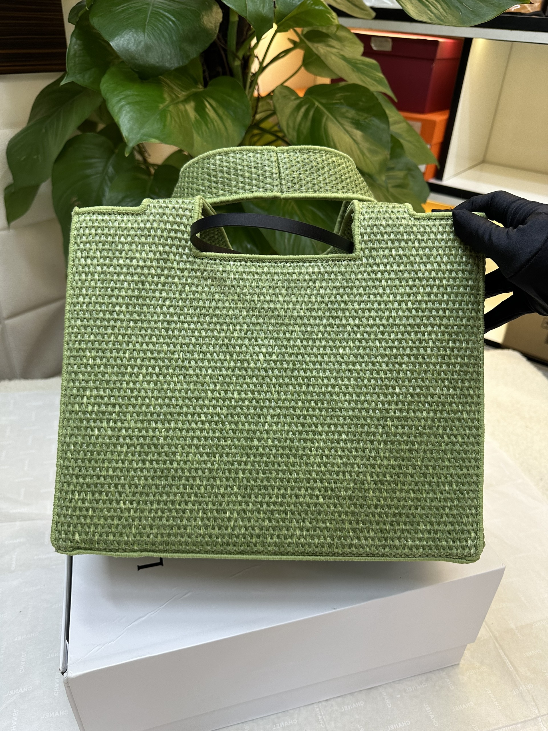 Túi Loewe Medium LOEWE Font Tote In Raffia Super Màu Xanh Size 30cm