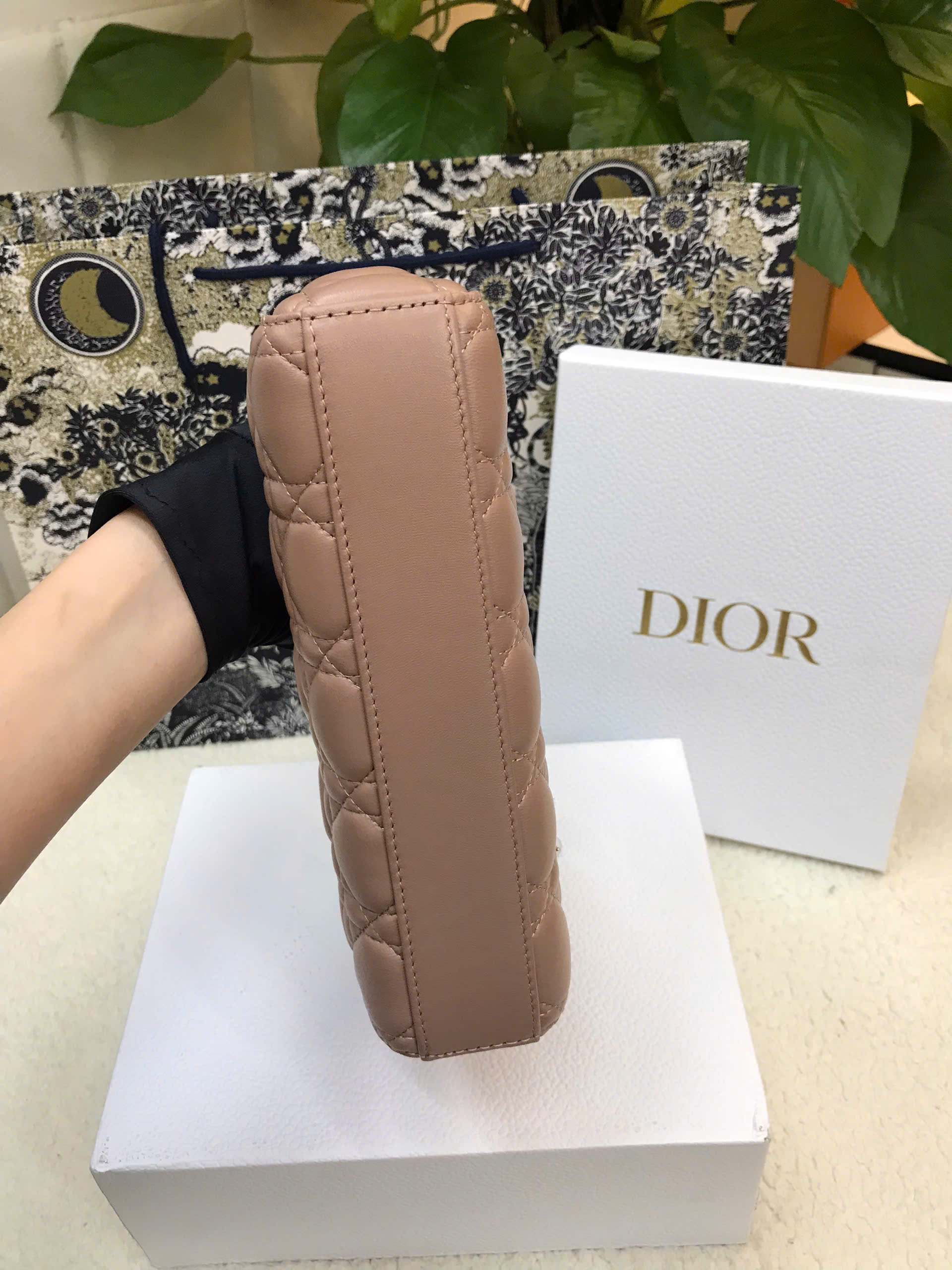 Túi Dior Small Lady D-Joy Bag Pale Pink Cannage Lambskin Siêu Cấp Màu Hồng Size 22cm