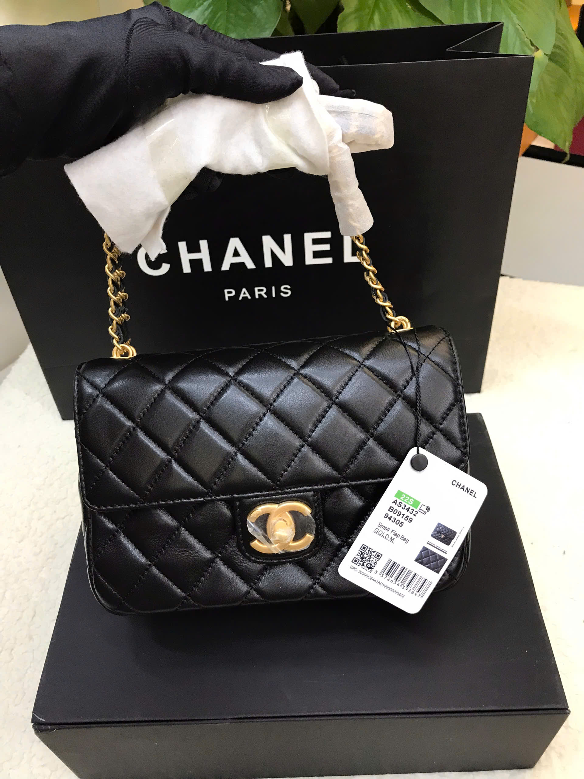 Túi Chanel Charm Black Vip Màu Đen Size 20.5cm