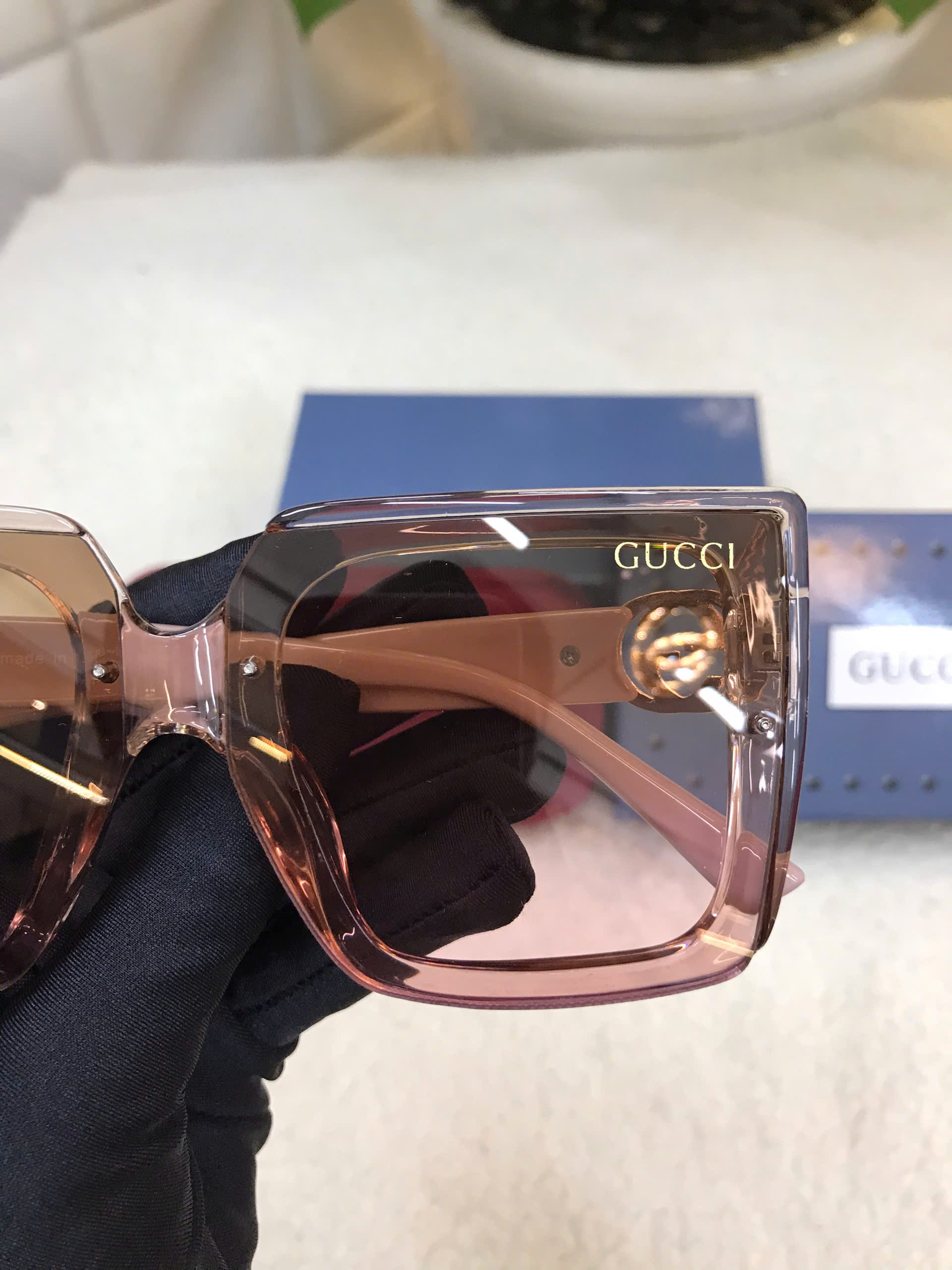 Kính Gucci Màu Hồng Siêu Cấp