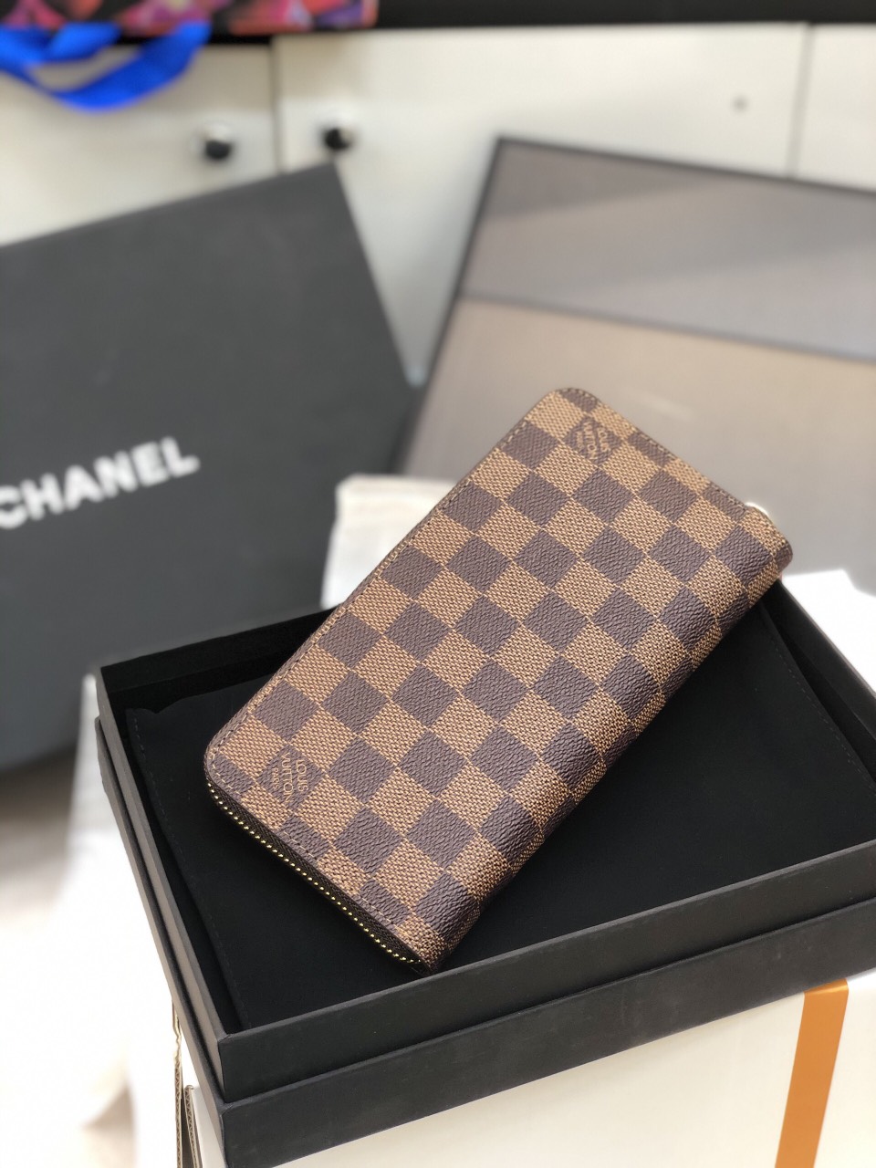 VÍ LV Super Zippy Ô Nâu Khóa Kéo Size 19.5 x 10.5 x 2.5 cm N60046