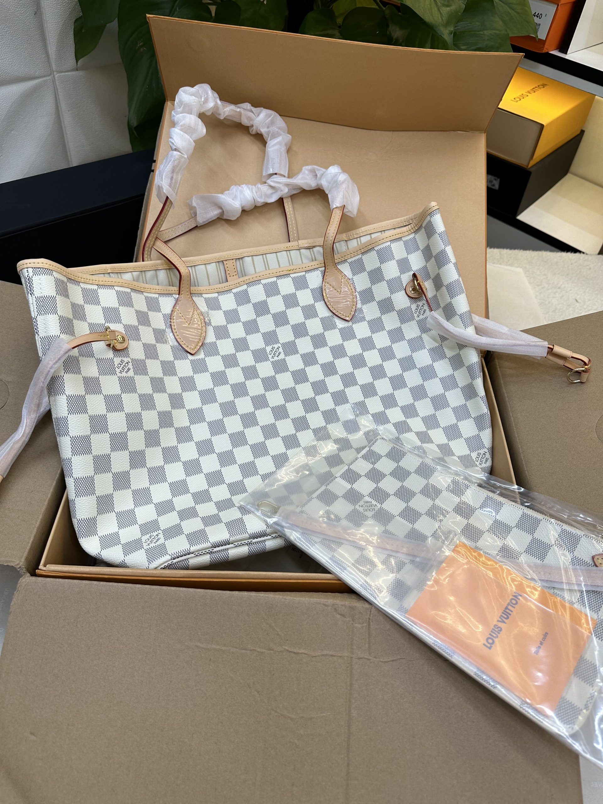 Túi LV Neverfull MM Bag Super Ô Trắng Size 31cm N40604