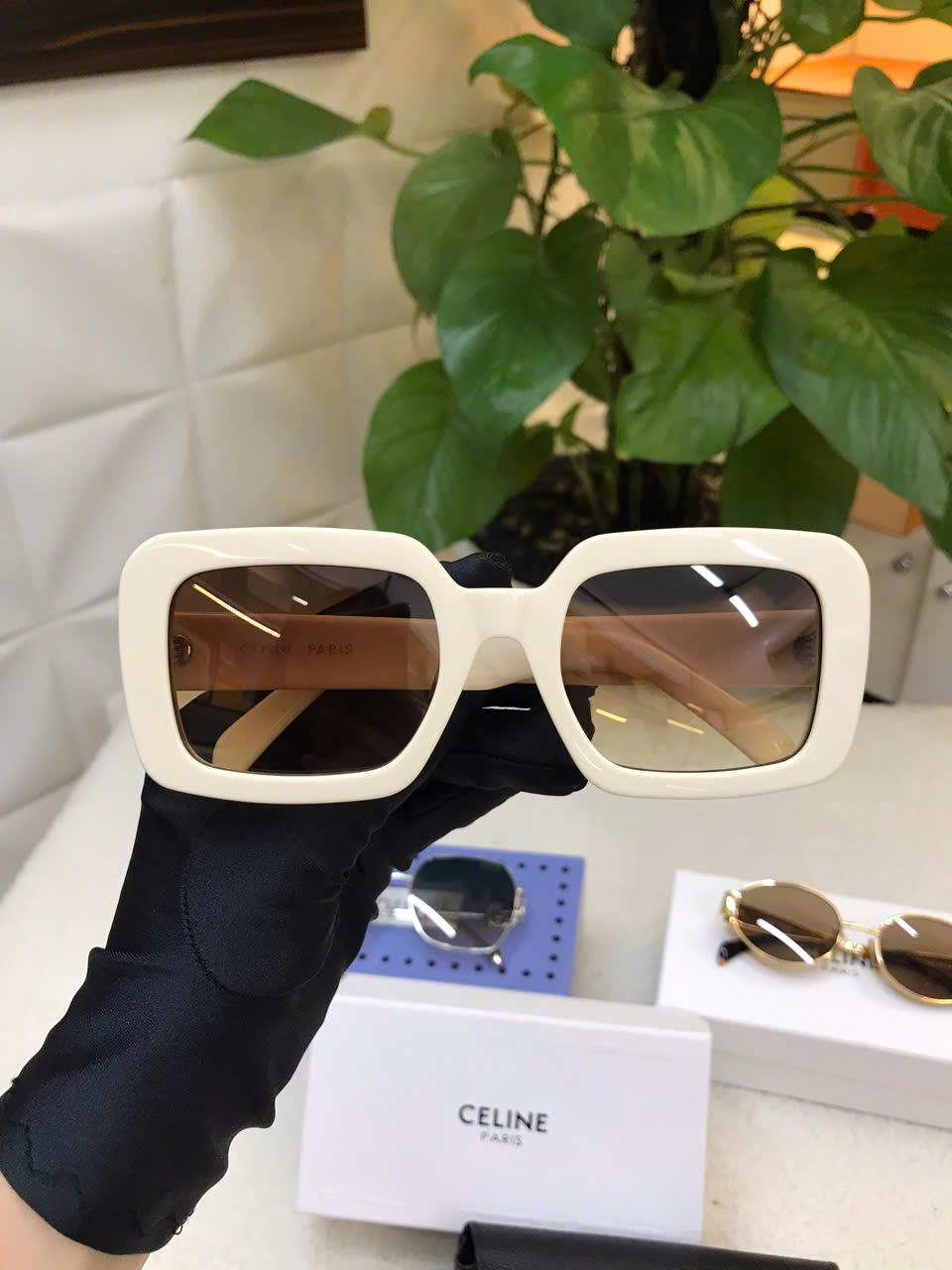 Kính Mát Celine Triomphe 13 Sunglasses In Acetate Ivory Siêu Cấp Màu Trắng