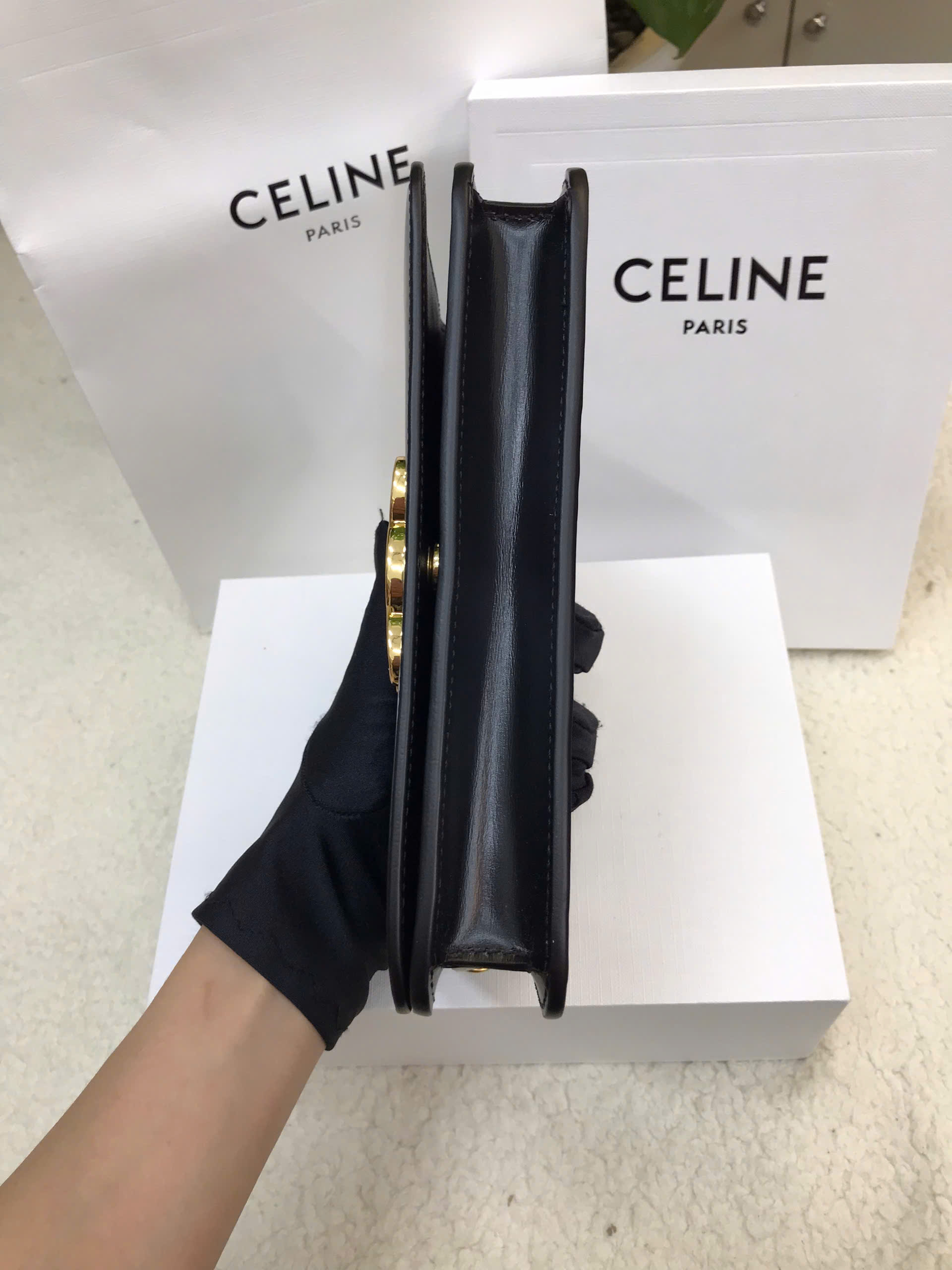 Túi Celine Multipochette In Shiny Calfskin Vip Màu Đen Size 20.5cm