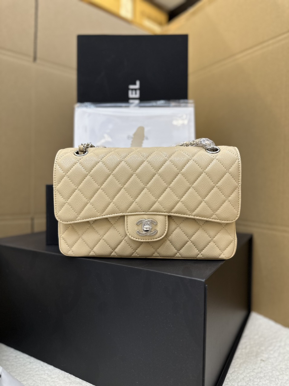 Túi Xách Chanel Classic Flap Trắng Kem Da Hạt Size 25cm