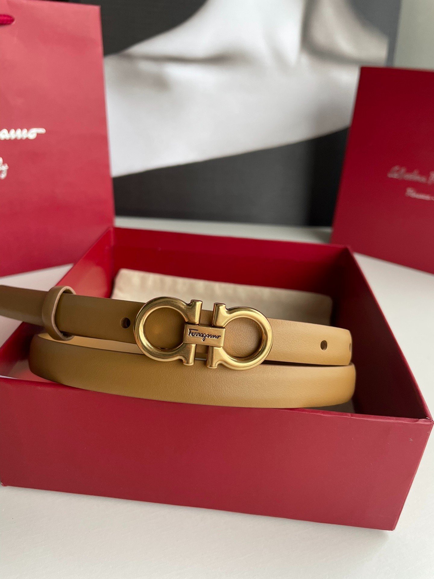 Thắt Lưng Ferragamo Cổ Điển Siêu Cấp Khóa Đồng Size 1.3cm