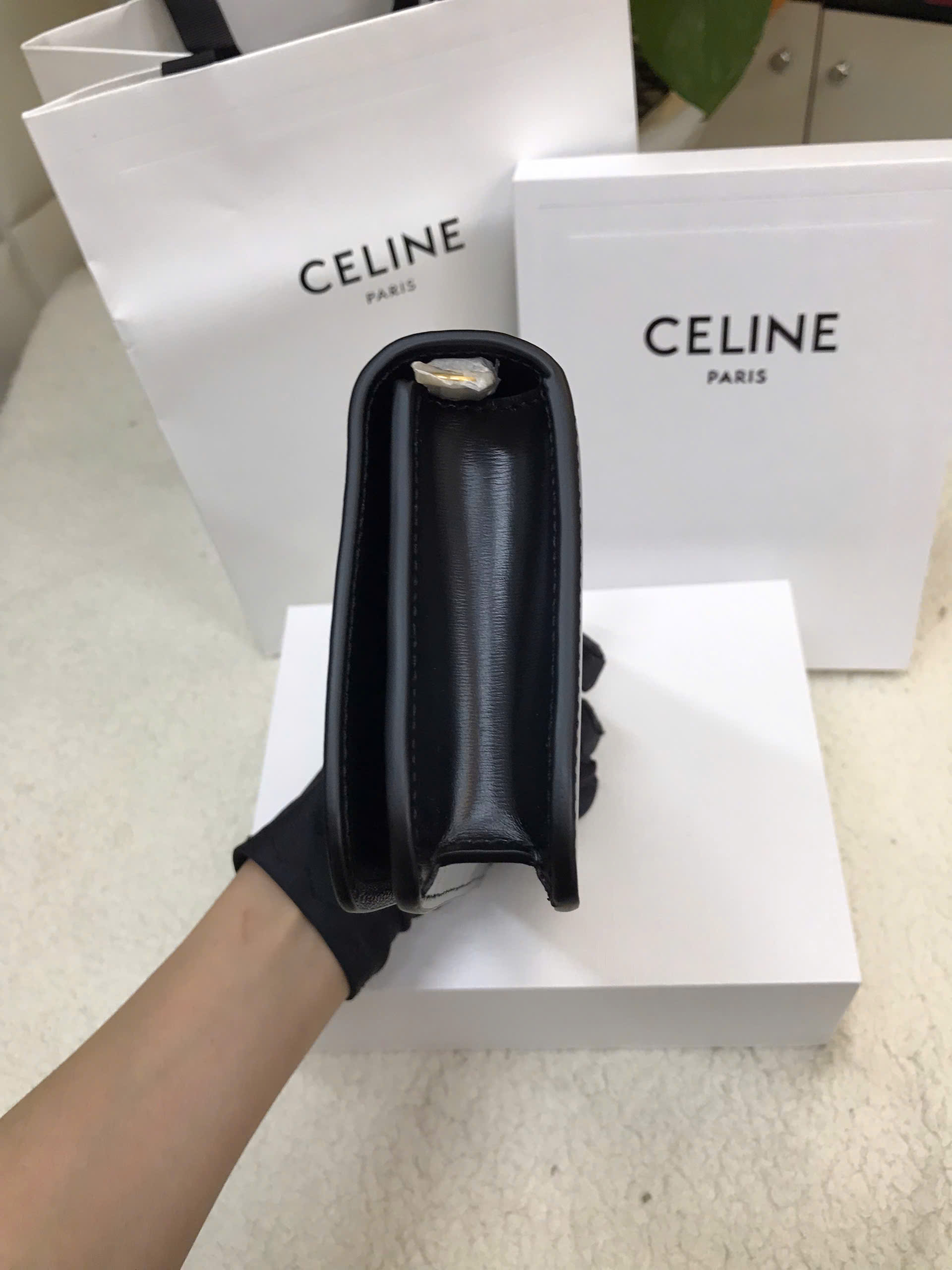 Túi Celine Multipochette In Shiny Calfskin Vip Màu Đen Size 20.5cm