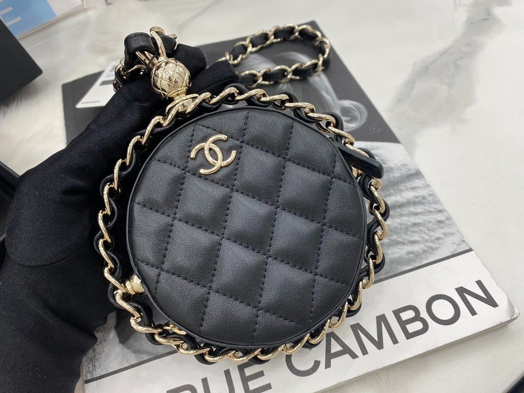 Túi Xách Chanel Tròn Siêu Cấp Size 12cm Màu Đen AP2568