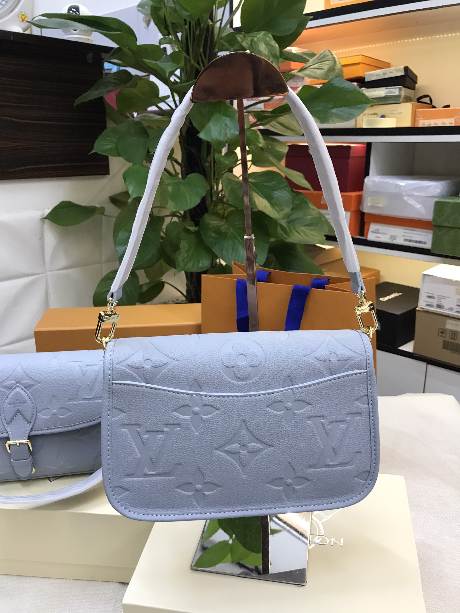 Túi LV Diane Super Màu Xanh Size 24cm M46846