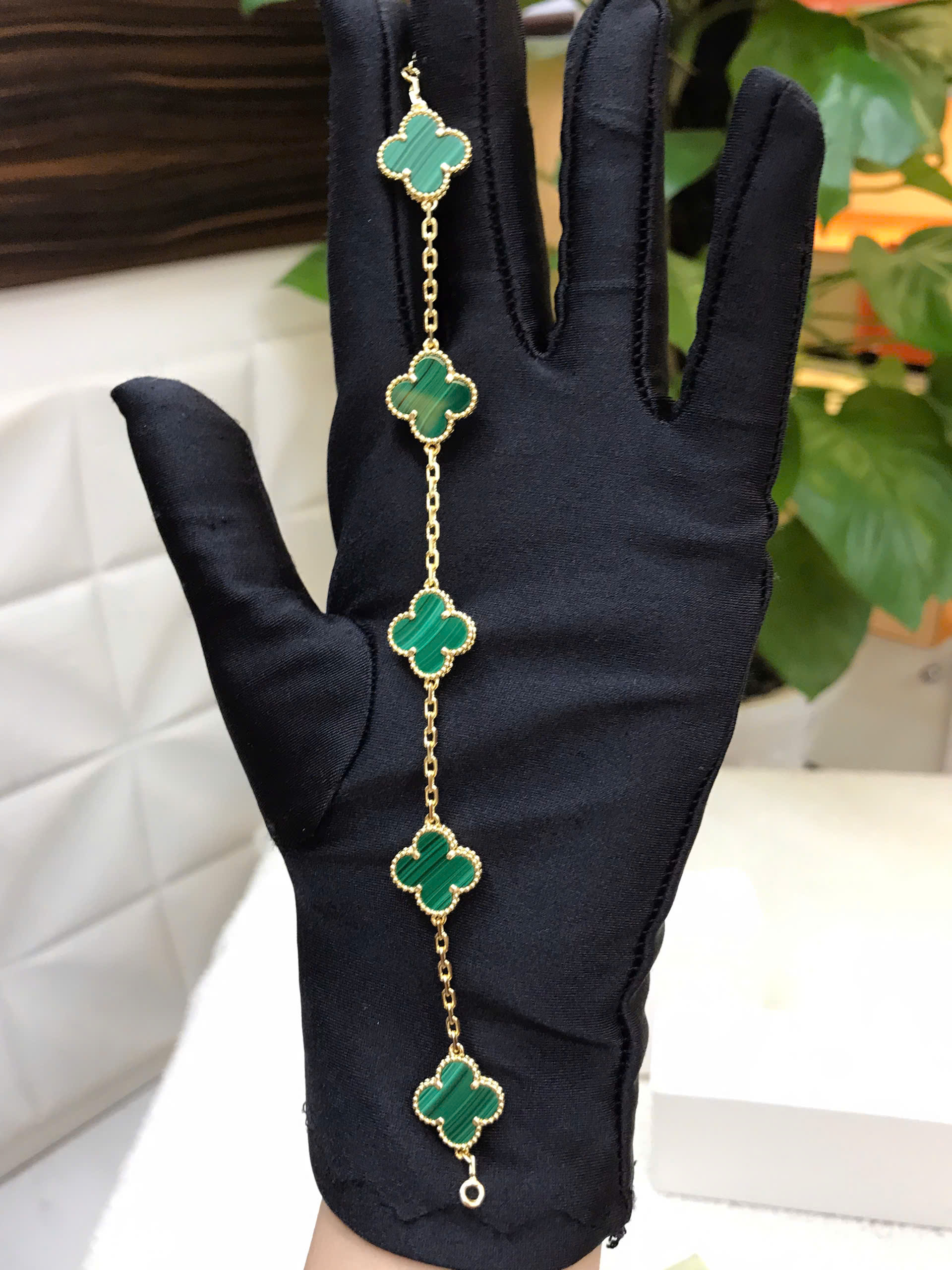 Vòng Tay Vintage Alhambra Bracelet 5 Motifs Green Siêu Cấp