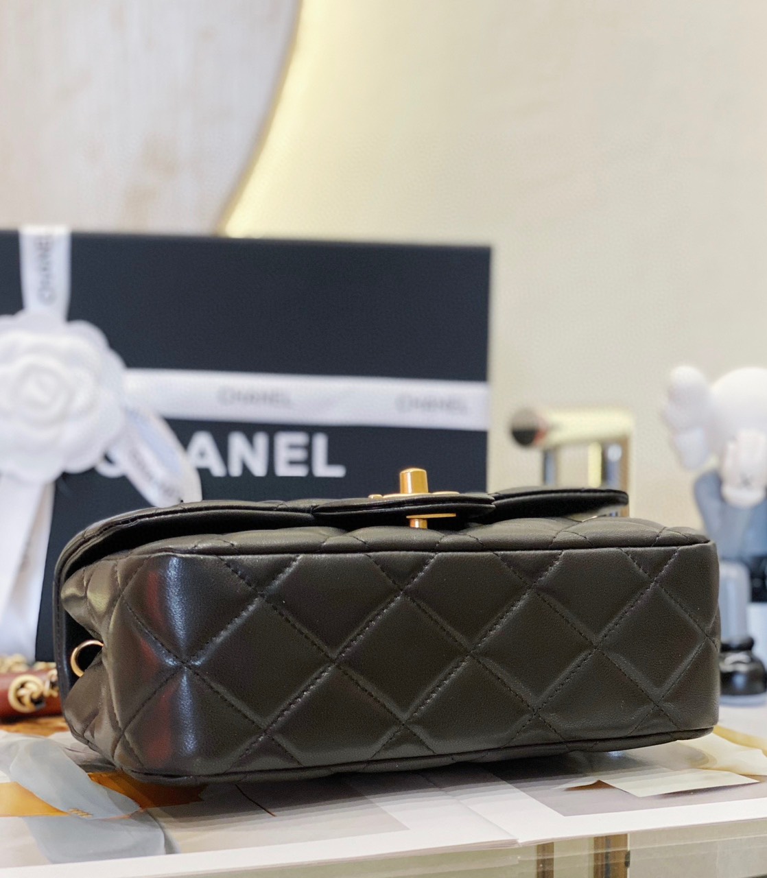 Túi Xách Chanel Classic 23A Siêu Cấp Da Lì Size 21cm