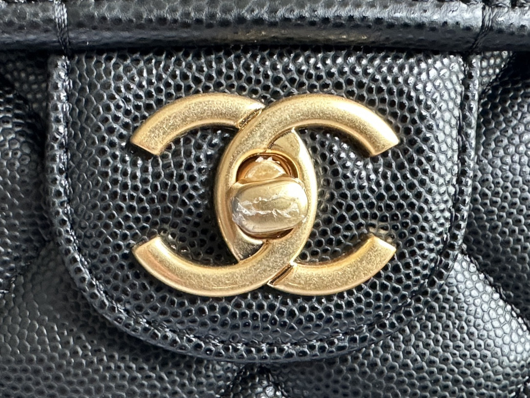 Balo Chanel Siêu Cấp Màu Đen Da Hạt AS3662 Size 31cm