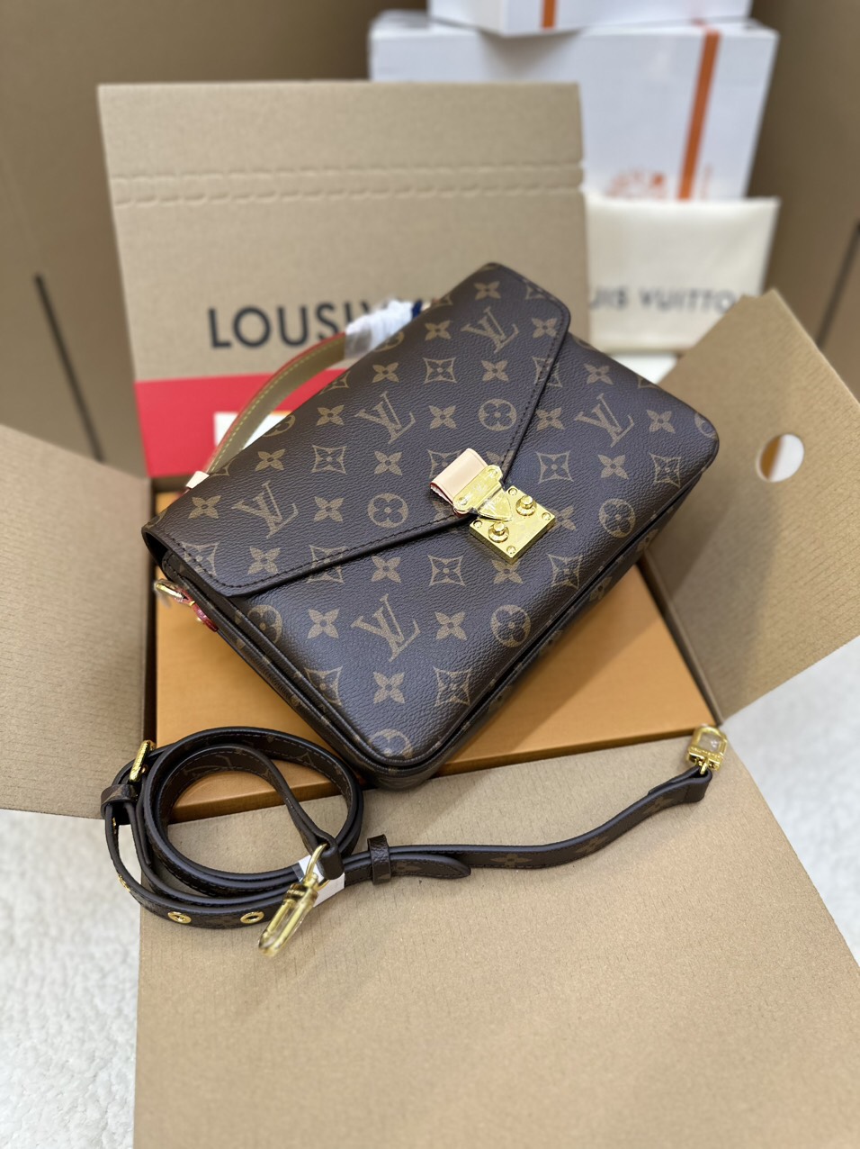 Túi Xách LV Pochette Mettis Super Màu Nâu Size 25cm  M44875