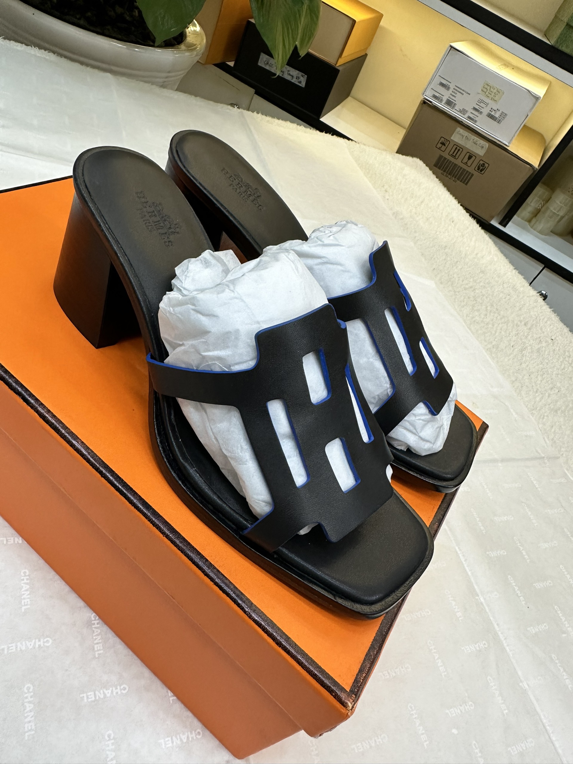 Giày Hermes Sandal Izzy 60 Siêu Cấp Màu Đen Size 35