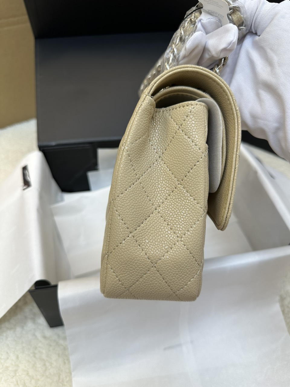 Túi Xách Chanel Classic Flap Trắng Kem Da Hạt Size 25cm