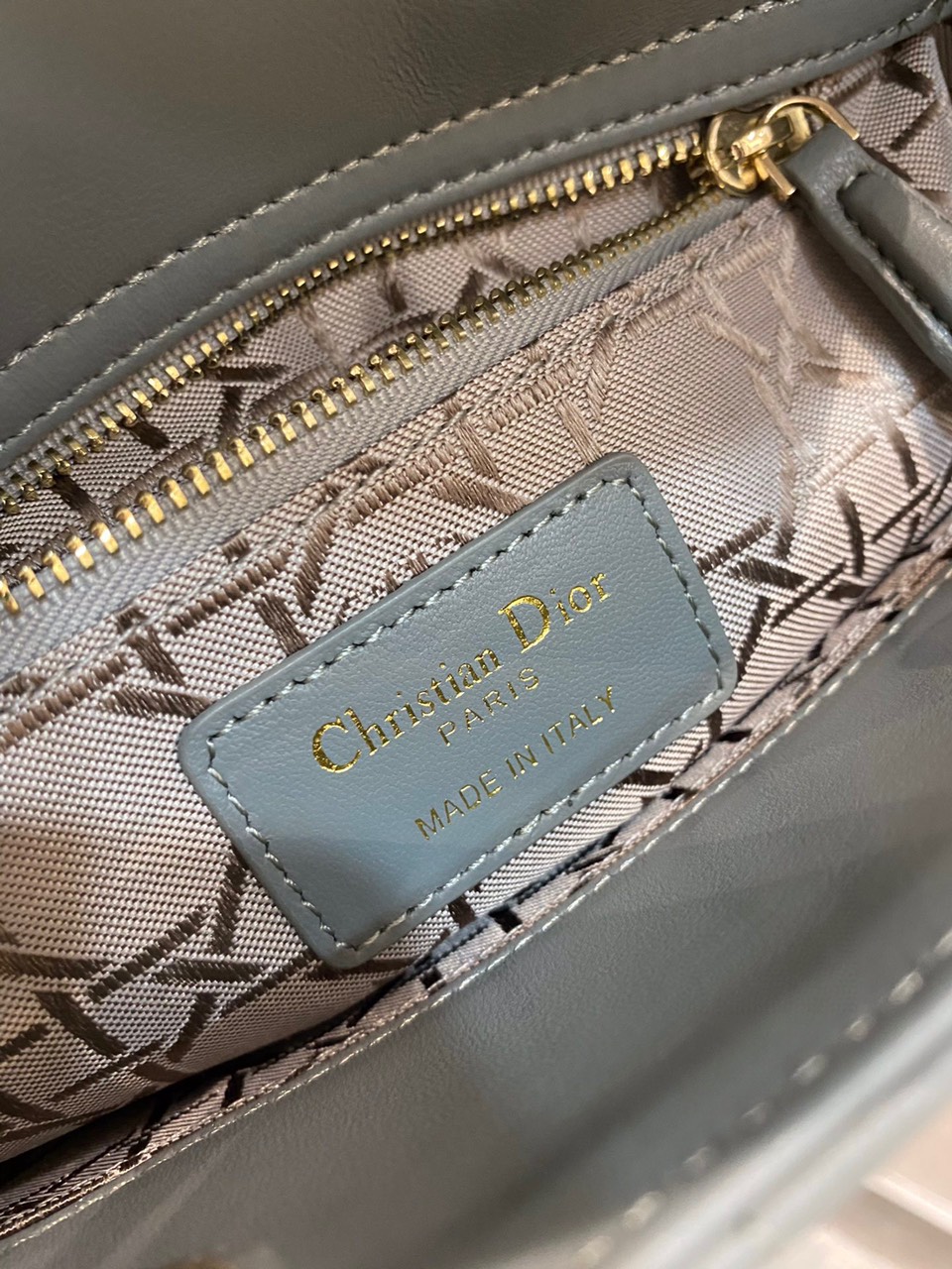 Túi Xách Dior Lady Siêu Cấp Da LÌ Màu Xanh Size 20cm