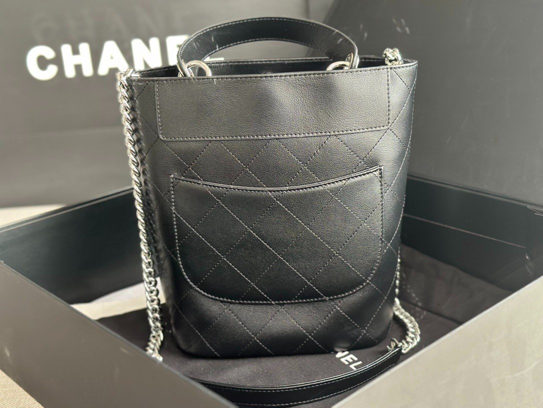 Túi Xách Chanel Handle Bucket Siêu Cấp Đen Size 24cm S0577