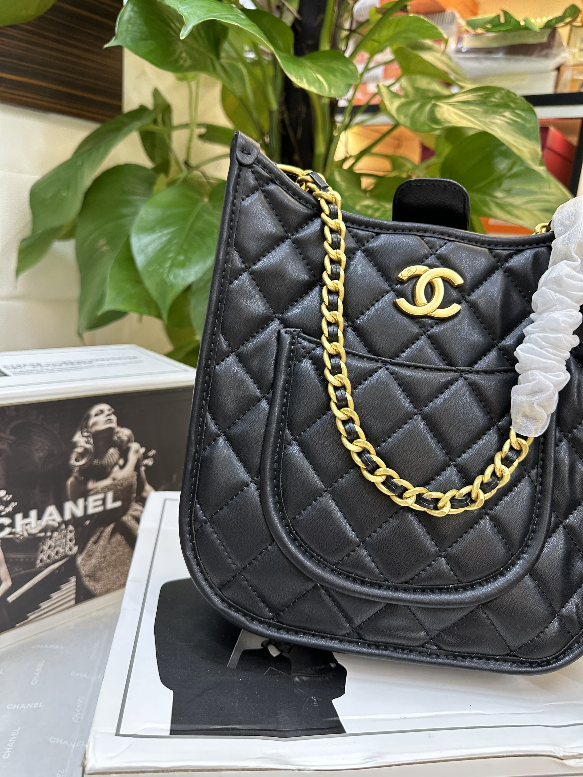 Túi Chanel Hobo Super Màu Đen Size 22cm