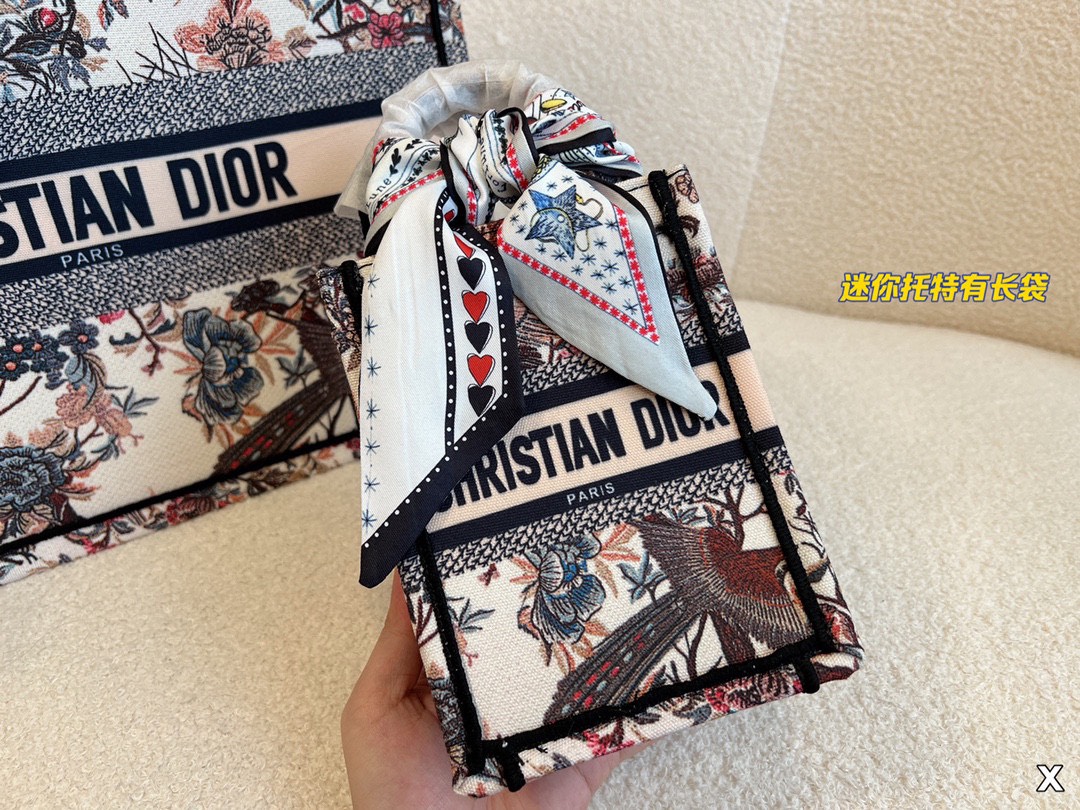 Tổng Hợp Túi Xách Dior Super Tote Bag Thêu 4 size