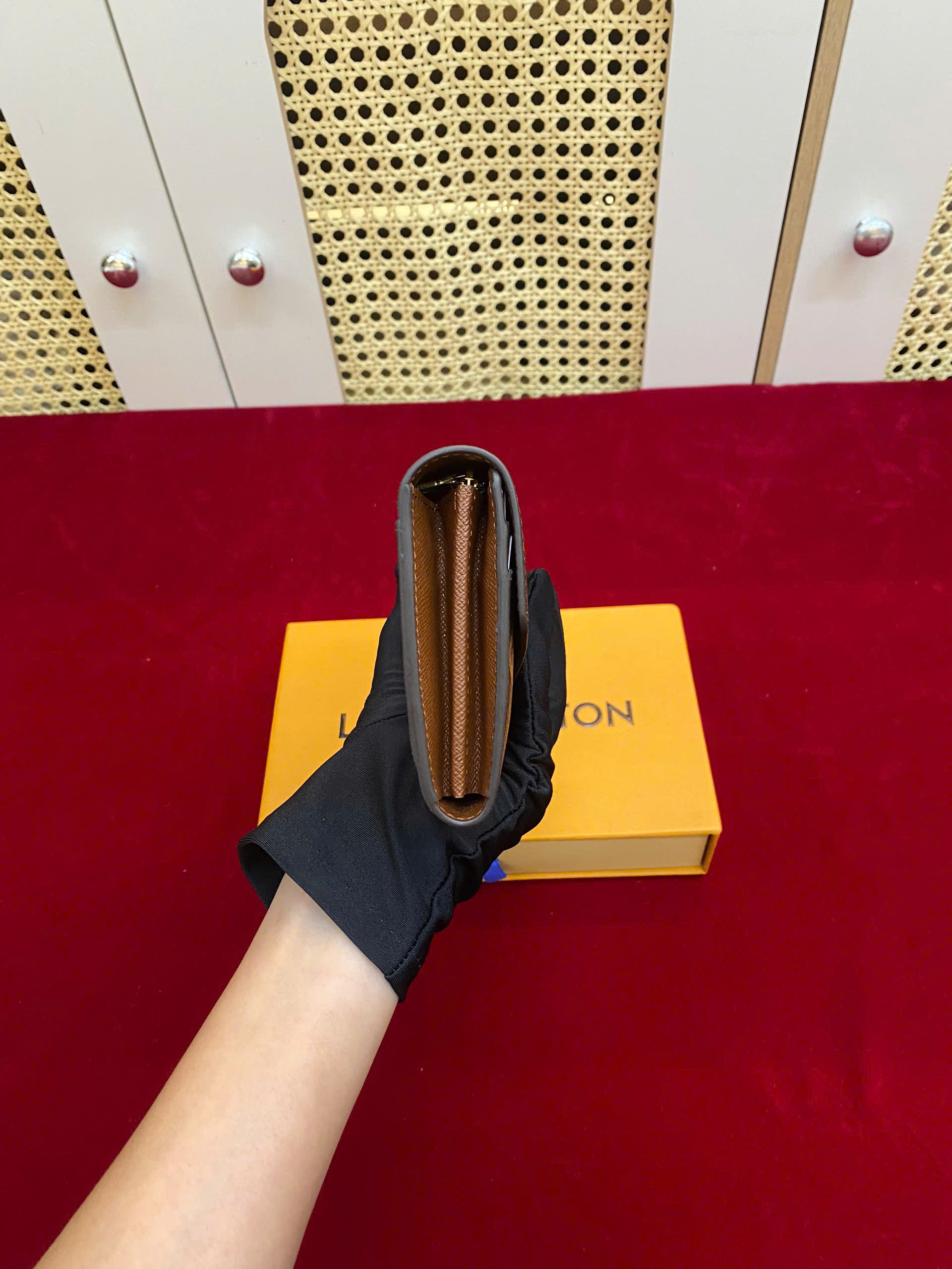Ví LV Sarah Hoa Nâu Lót Nâu Siêu Cấp Size 19cm M60531