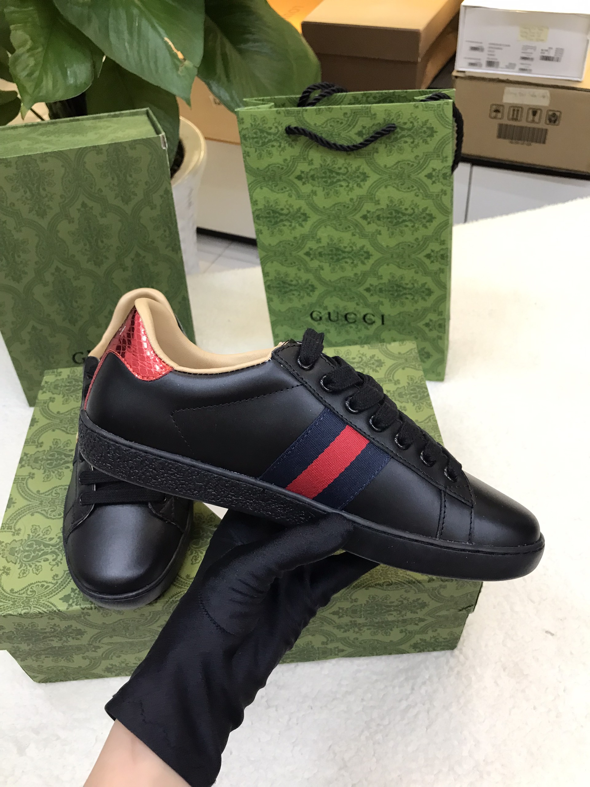 Giày Gucci Women Ace Embroidered Sneaker Siêu Cấp Size 37