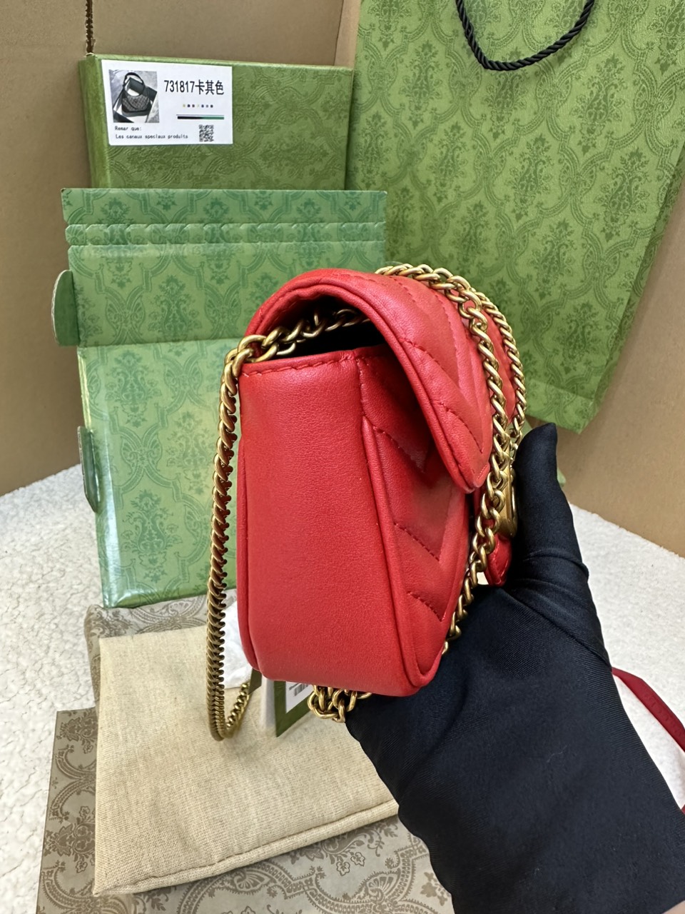 Túi Gucci Marmont Super Mini Quilted Shoulder Màu Đỏ Size 17cm
