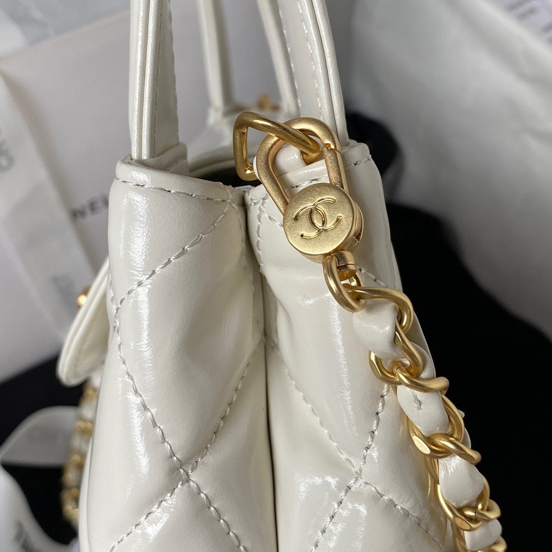 Túi Xách Chanel Hoa Trà Siêu Cấp Màu Trắng Size 22 AS3970