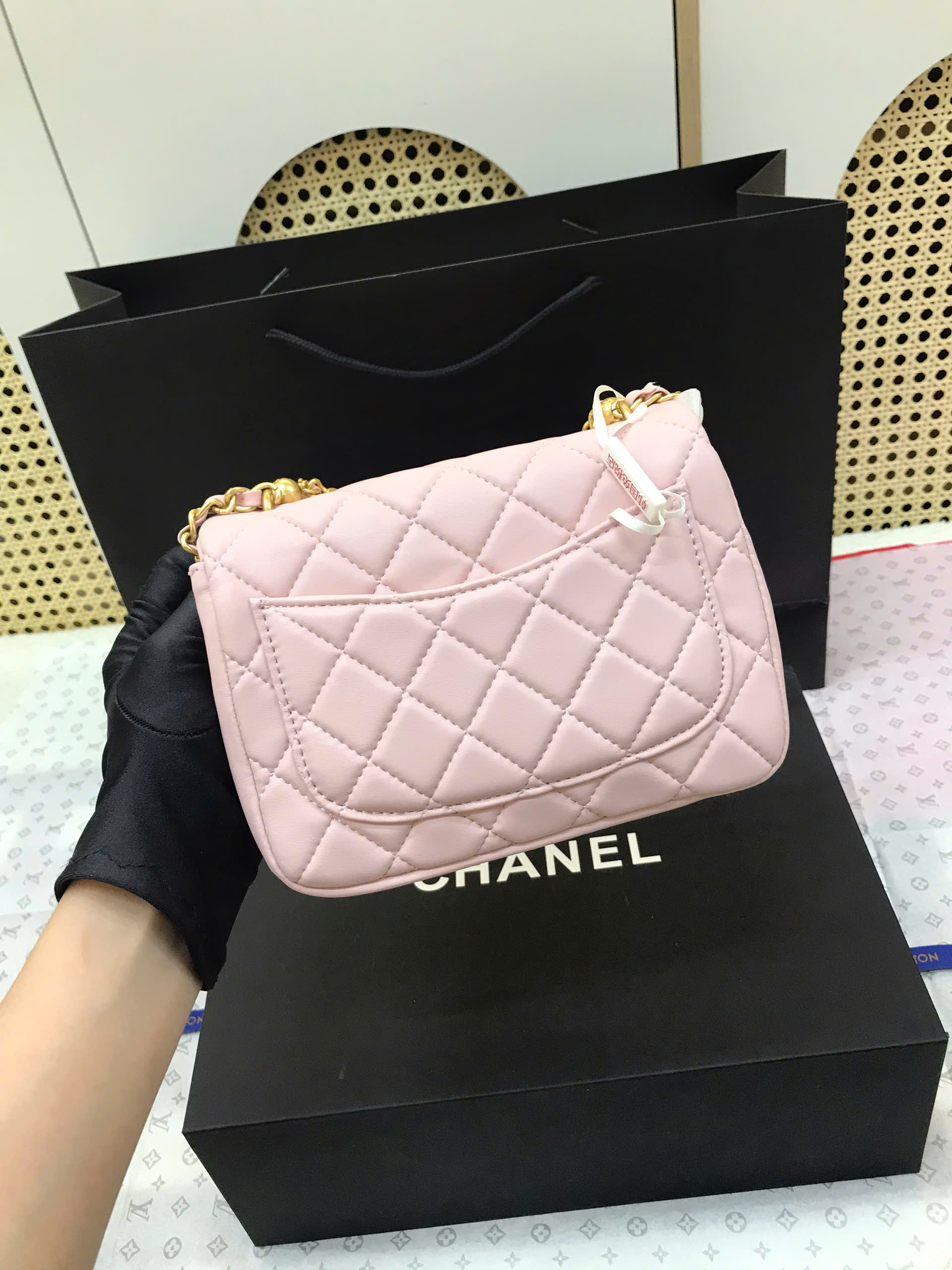 Túi Chanel 24P Classic Ngọc Trai Super Màu Hồng Size 17cm