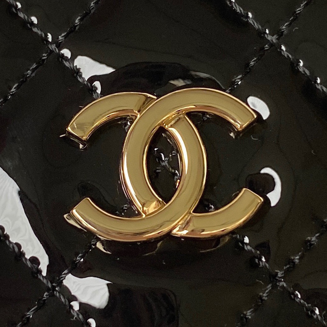 Túi Xách Chanel Hến Siêu Cấp Da Bóng AS3354 Size 16cm