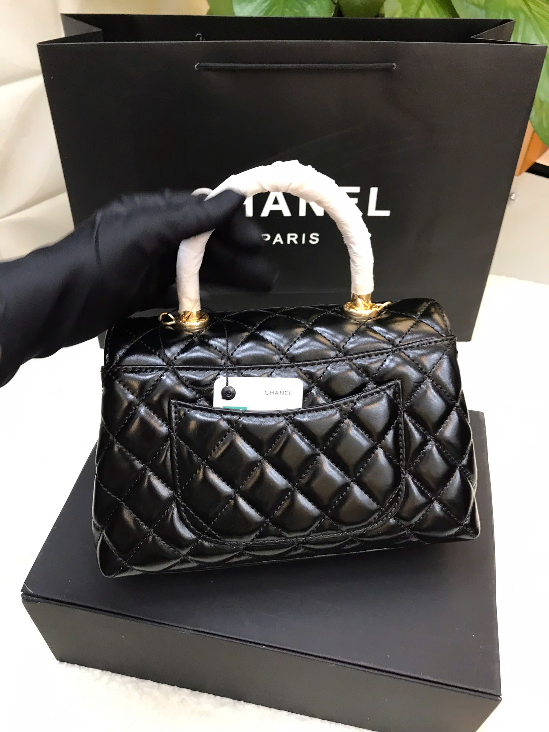 Túi Chanel CoCo Small Vip Màu Đen Da Lì Size 29cm