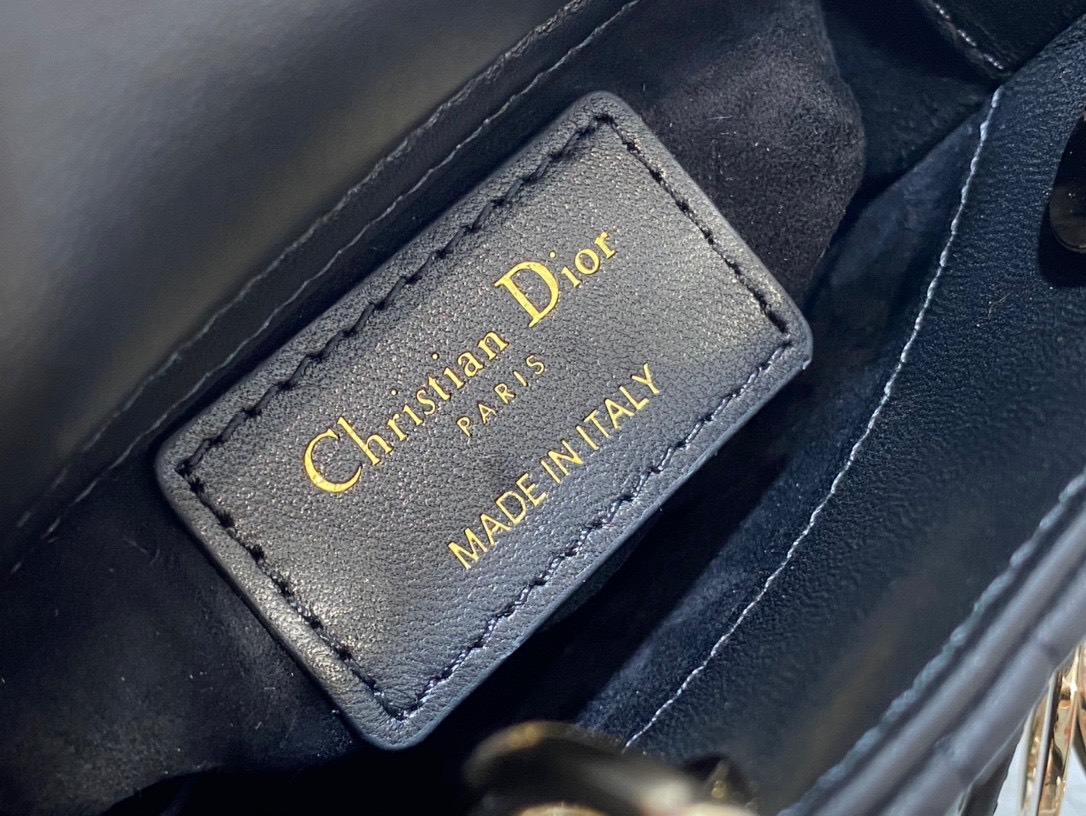 Túi Xách Dior Lady Micro Siêu Cấp Màu Đen Size 12cm 6601