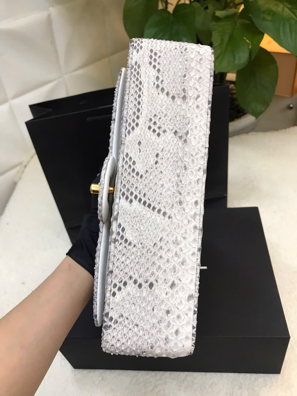 Túi Chanel Classic Vip Da Rắn Size 25cm